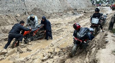 पहिरोले अरनिको राजमार्ग बन्द