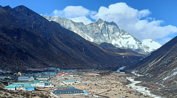 देवतालाई आराम दिन एक महिना गाउँ छाड्ने चलन !
