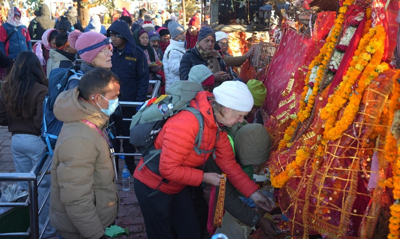 ताप्लेजुङस्थित प्रसिद्ध शक्तिपीठ पाथीभरामा विदेशी पर्यटकको आगमन बढ्दै