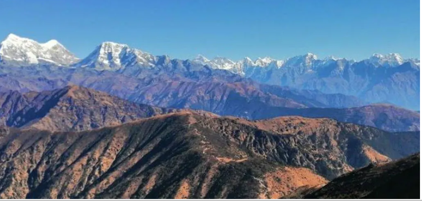 पर्यटकीय स्थल पिकेडाँडा र ज्वालामाई क्षेत्रमा भरपर्दो सञ्चार सुविधा नहुँदा पर्यटकलाई मर्का