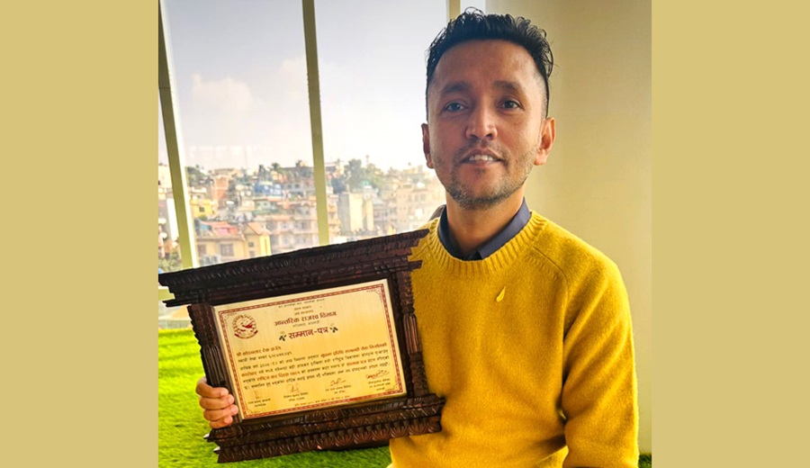 सूचना प्रविधि निर्यात क्षेत्रतर्फ कोडावतार’ ले तिर्‍यो सबैभन्दा धेरै कर, विभागद्वारा सम्मानित