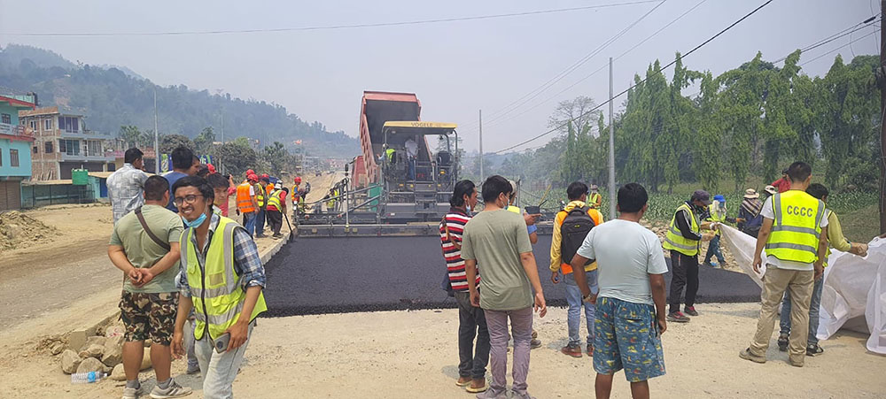 पृथ्वीराजमार्ग आजदेखि दैनिक साढे चार घण्टा बन्द हुने