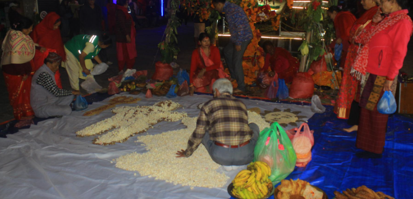 गोरखामा जुनको उज्यालोमा मकै सुकाउने पर्व मनाइयो