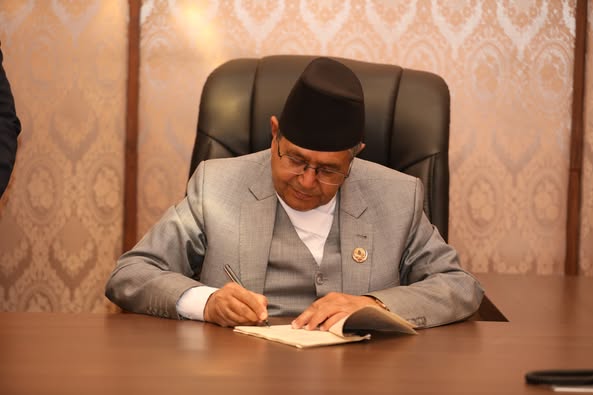 उद्यमशीलताको प्रवर्द्धन तथा शिक्षा र स्वास्थ्य क्षेत्रमा सुधारः सभामुख घिमिरे
