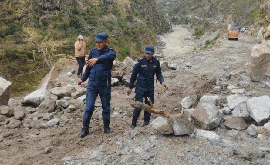कर्णाली राजमार्ग चार दिन मर्मतका लागि बन्द हुने