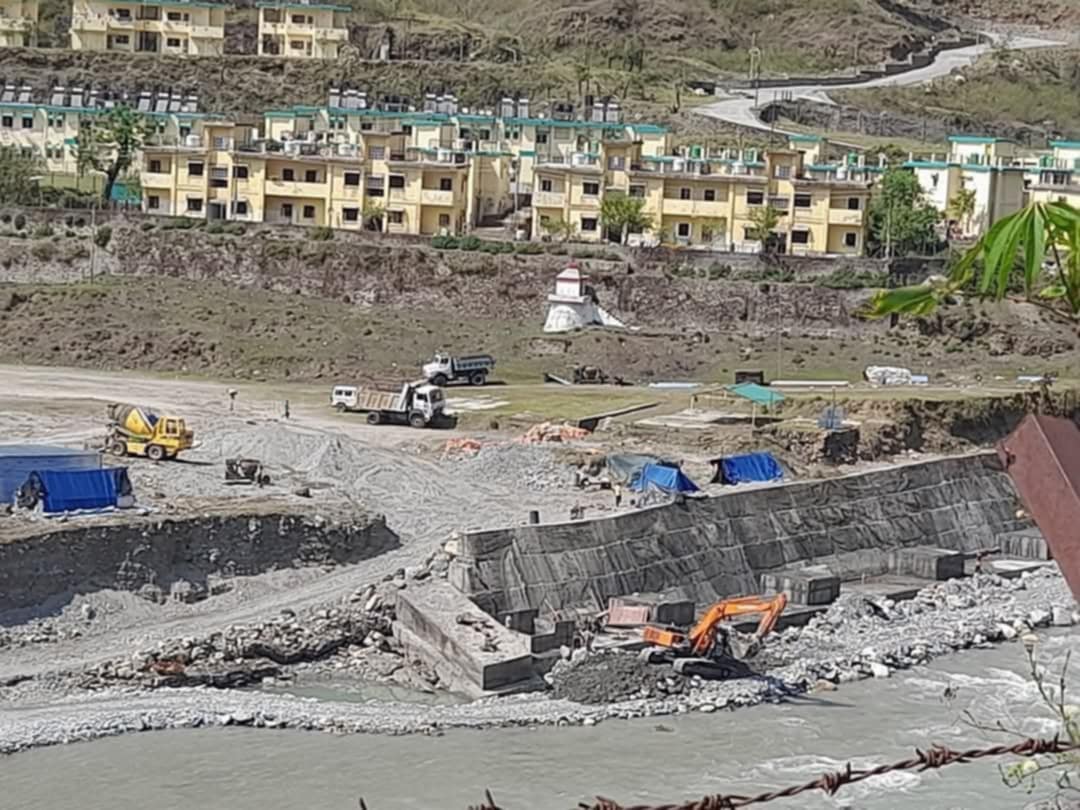 भारतद्वारा दार्चुलामा नेपाली भूमिमा तटबन्ध निर्माण