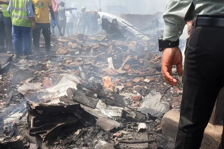एअर इन्डिया विमान दुर्घटनामा २०४ जनाको मृत्यु भएको पुष्टि