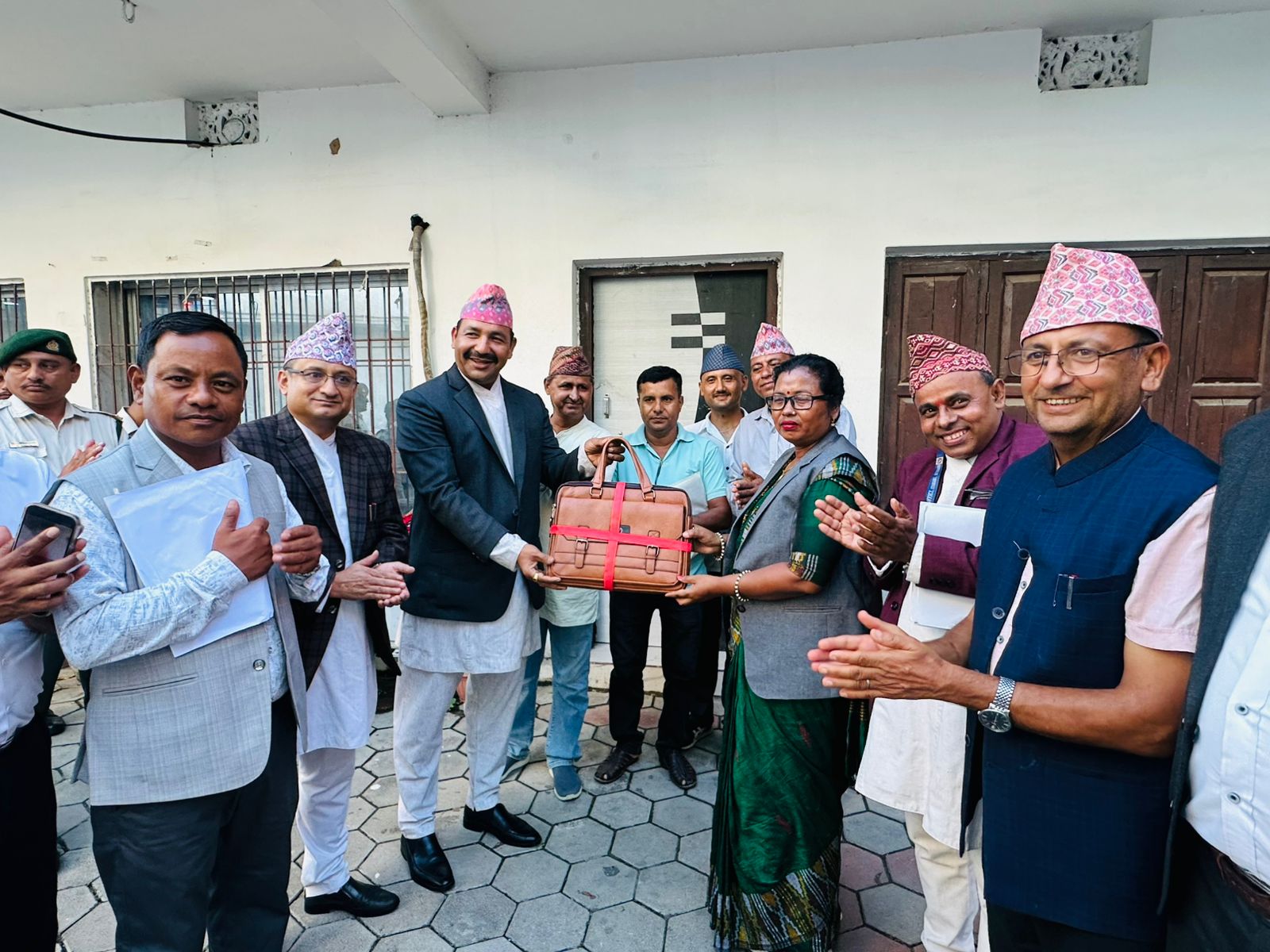 कोशी प्रदेशका दुई उपमहानगरहरुमा इटहरीले ल्यायो बजेट, धरानमा विवाद कायमै