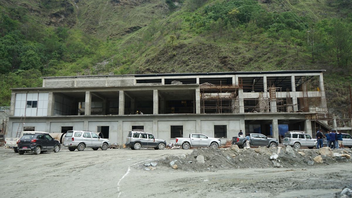 दोस्रोपटक थपिएको समयमा पनि पूरा भएन छ अर्बकाे राहुघाट जलविद्युत् आयोजना