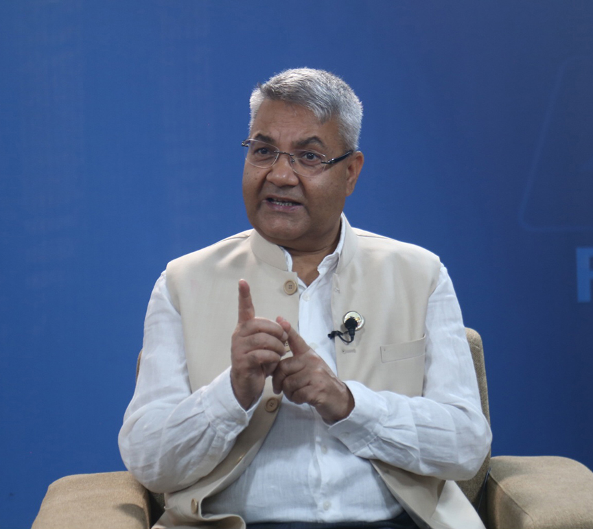 पार्टीभित्र आन्तरिक लोकतन्त्रको असल अभ्यास हुनुपर्छ, त्यसमा चुकेका छौँः गोकुल बास्कोटा(अन्तरवार्ता)