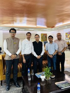 इरानबाट उद्धार गरिएका दुई नेपाली आइपुगे दिल्ली