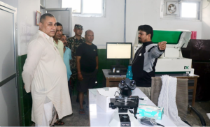 मुख्यमन्त्री शाहद्वारा लम्कीचुहा प्रादेशिक अस्पतालको अनुगमन