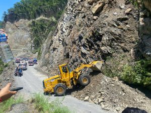 नारायणगढ– मुग्लिन सडकमा दुईतर्फी सवारीसाधन सञ्चालन