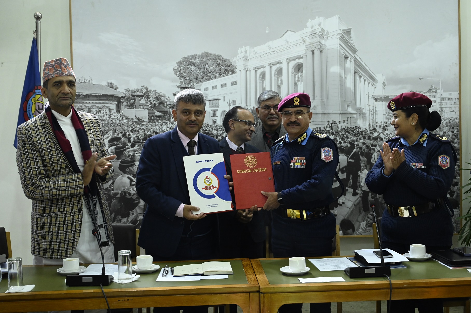 प्रहरी अस्पताल र केयुबीच चिकित्सा शिक्षा र अनुसन्धानको क्षेत्रमा सहकार्य गर्ने सम्झौता