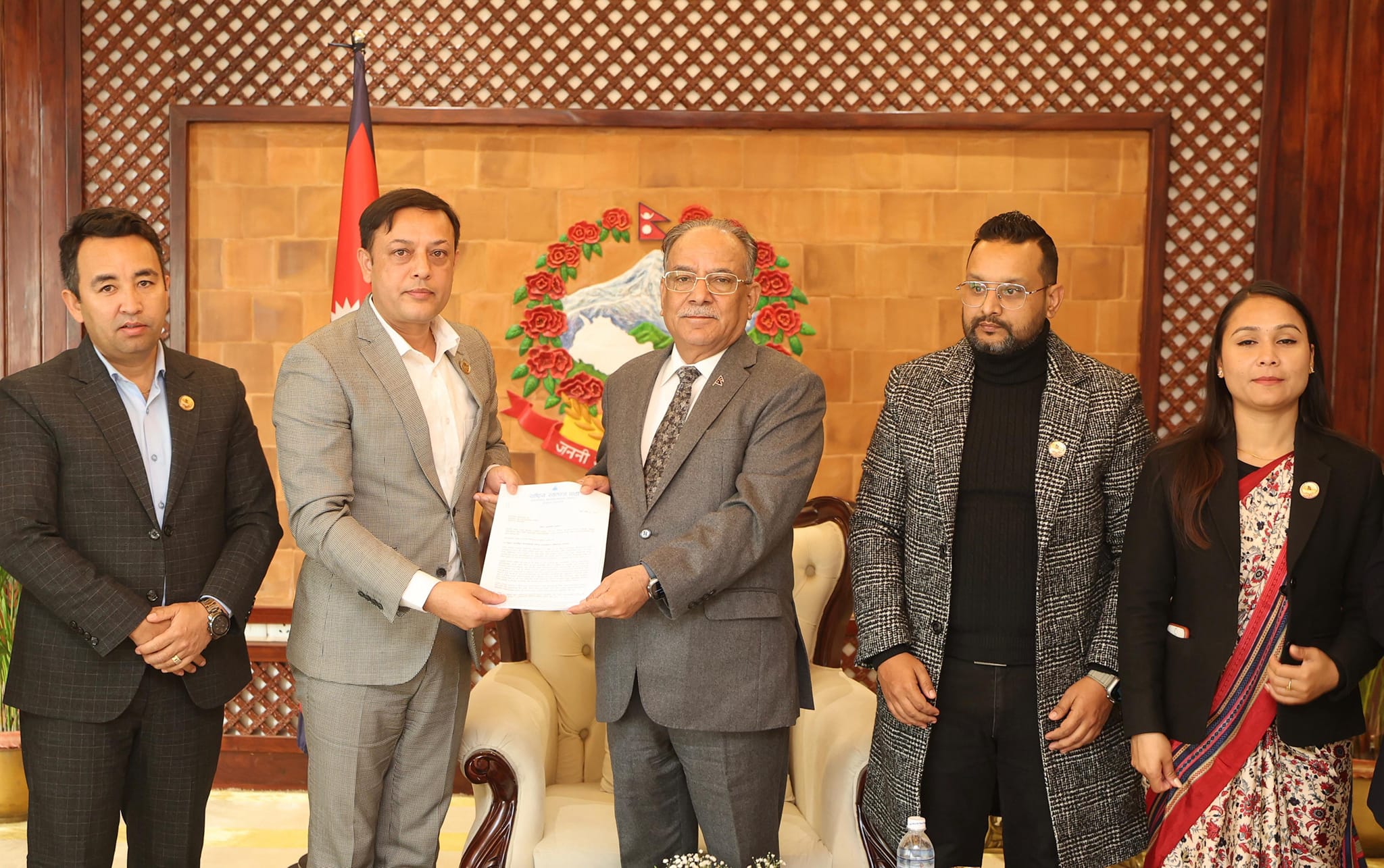 नेपालको हवाइ क्षेत्रलाई इयुको कालोसूचीबाट हटाउन प्रयत्न गरिरहेका छौंः प्रधानमन्त्री