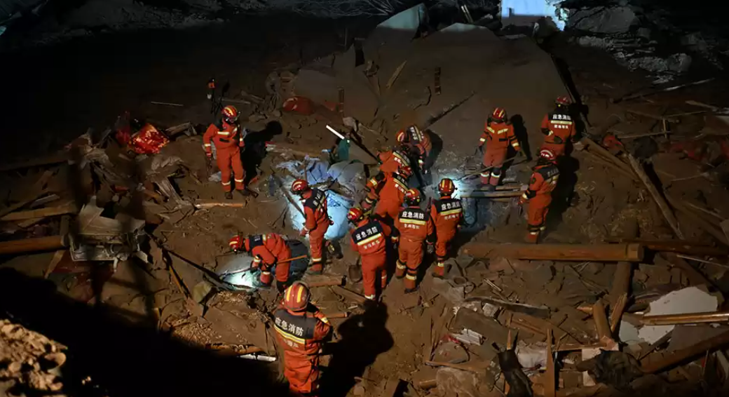 चीनमा भूकम्पमा परी मृत्यु हुनेको सङ्ख्या एकसय ३१ पुग्यो