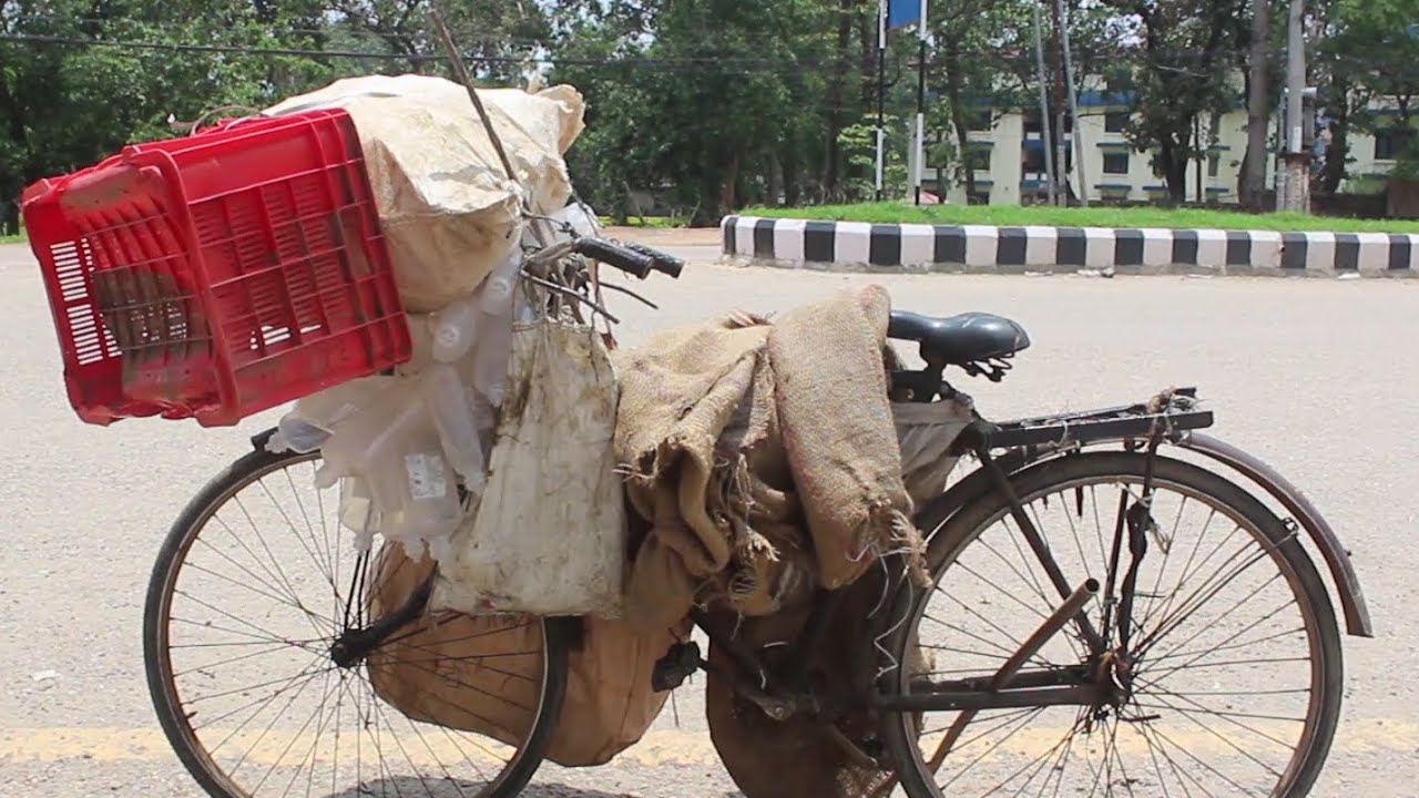 कवाडी सङ्कलनकर्ताका कारण काठमाडौँ उपत्यकाको फोहर व्यवस्थापन सहज