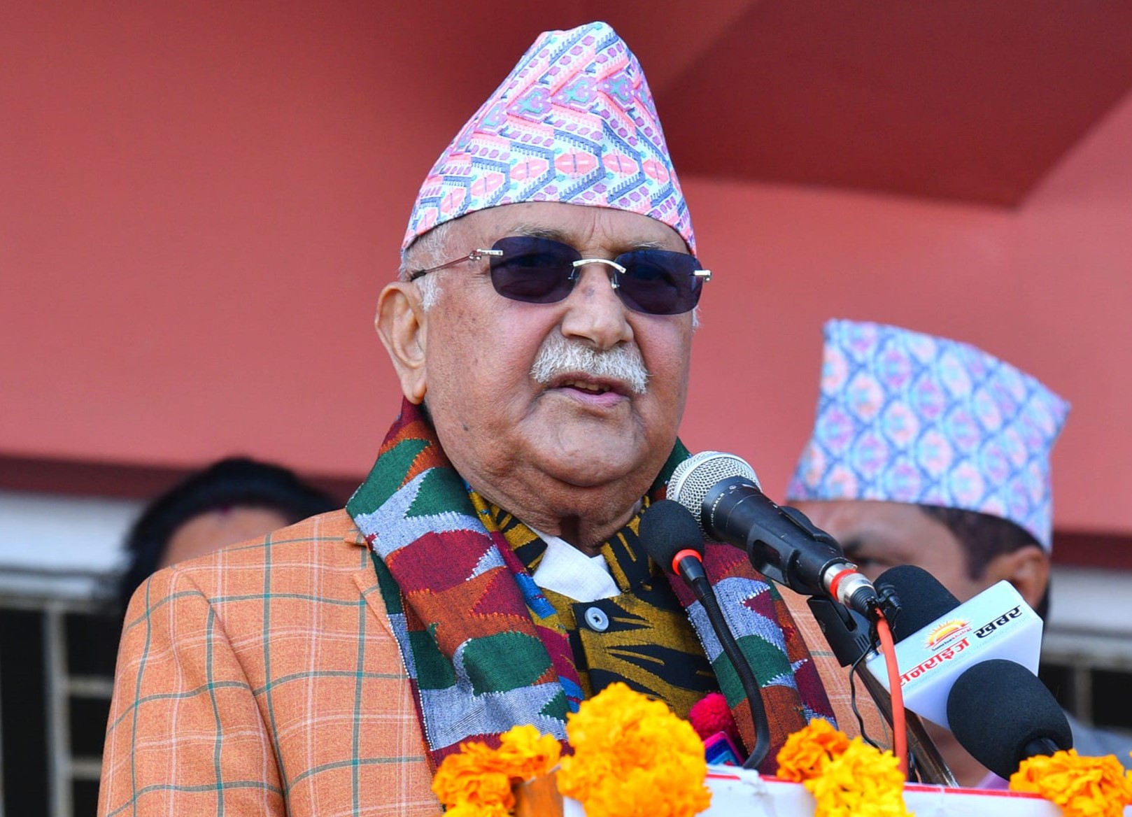 एमालेले प्रभाकारी ढङ्गले देश विकासको काम गरिरहेका अवस्थामा षडयन्त्रपूर्ण ढङ्गले सत्ताबाट हटाउने काम गरियो : अध्यक्ष ओली