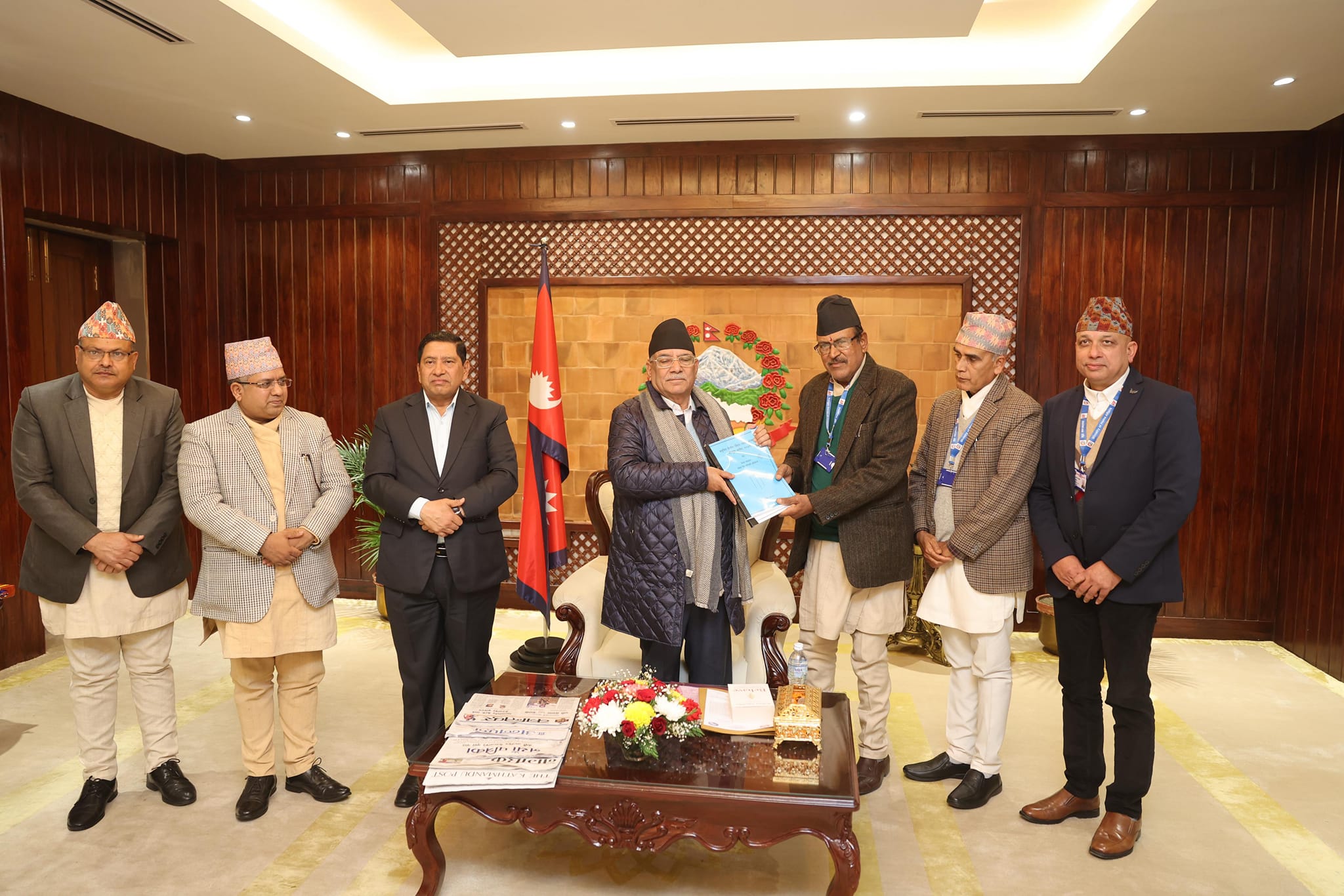 सरकारलाई आयोगले बुझायो मिटरब्याजसम्बन्धी प्रतिवेदन, सबैभन्दा बढी समस्या मधेसमा