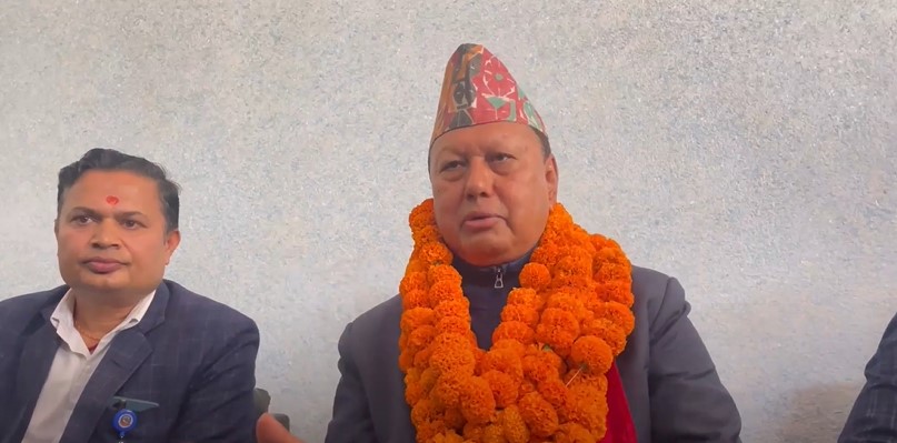 कसैले धम्क्याउँदैमा चिकित्सा शिक्षा ऐन संसोधनको प्रकृयाबाट सरकार पछि हट्दैँन : स्वास्थ्यमन्त्री बस्नेत