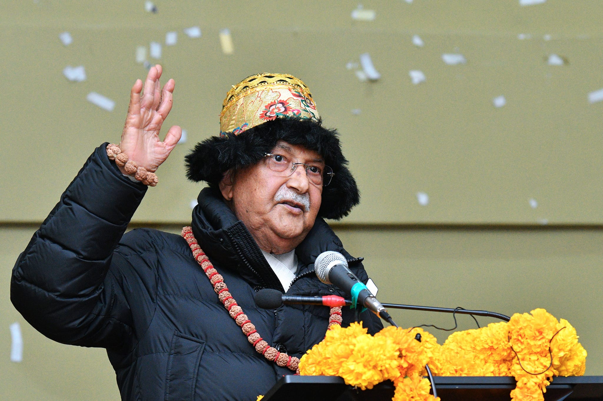 मुलुकको आर्थिक समृद्धि प्राथमिकता हुनुपर्छः  अध्यक्ष ओली