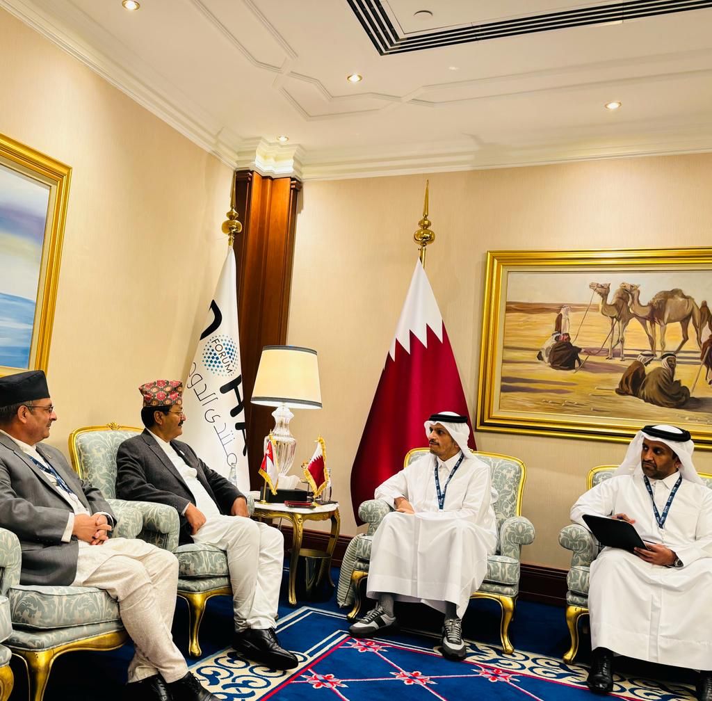 कतारका प्रधानमन्त्रीसँग परराष्ट्रमन्त्री एनपी साउदको भेटवार्ता