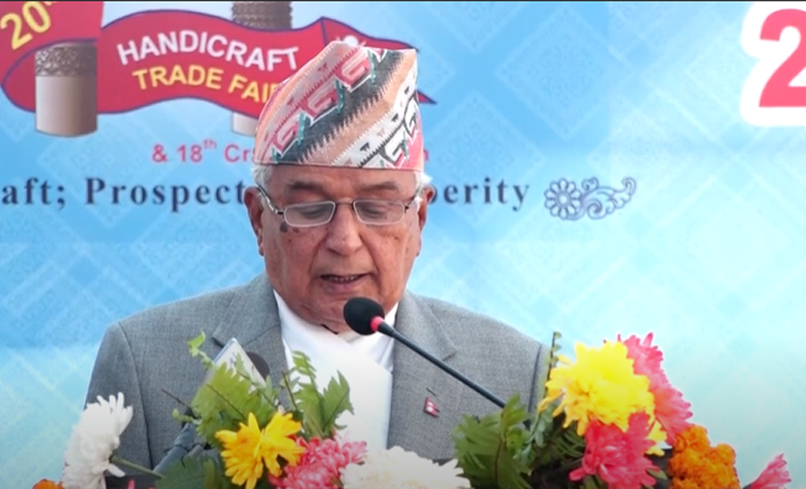 हस्तकला व्यवसायमा संलग्न उद्यमीलाई सरकारले प्रोत्साहन गर्नुपर्छ : राष्ट्रपति पौडेल