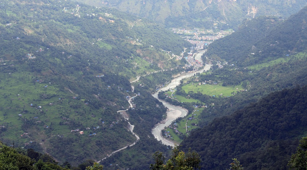 म्याग्दीको अधिकांश घरपरिवारमा बिजुलीको सुविधा