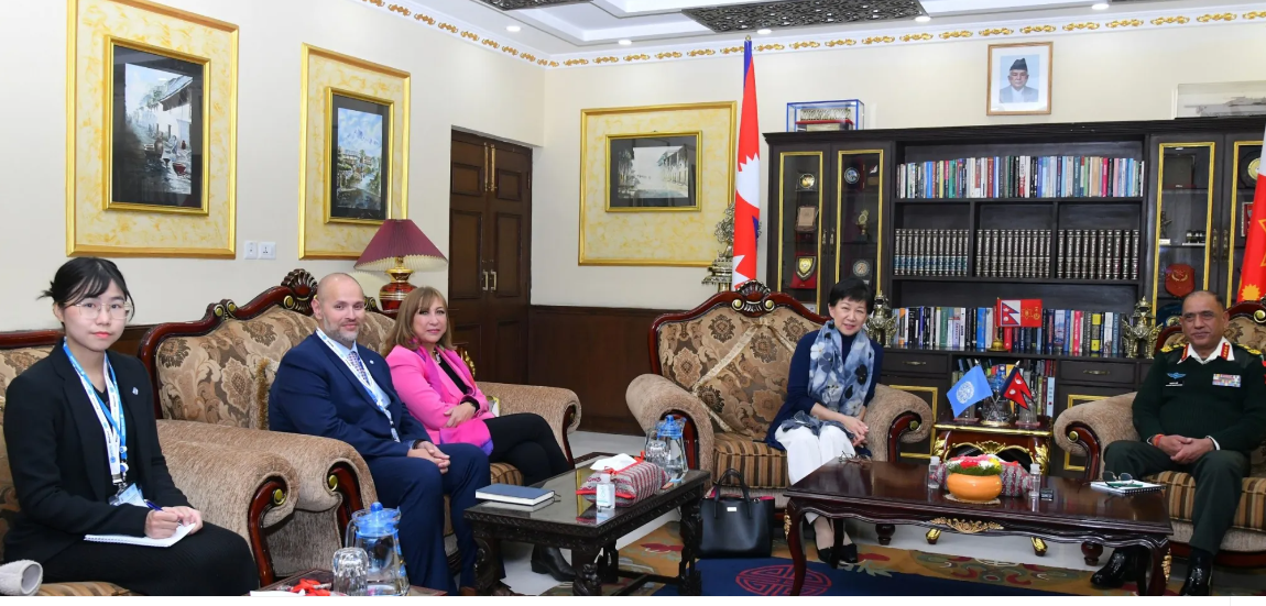 प्रधानसेनापति शर्मा र उपमहासचिवबीच भेटवार्ता