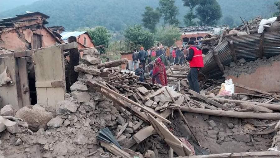काठमाडौँ वल्र्ड स्कुलद्धारा भूकम्पबाट क्षति पुगेको रुकुम पश्चिमको विद्यालयलाई आर्थिक सहयोग