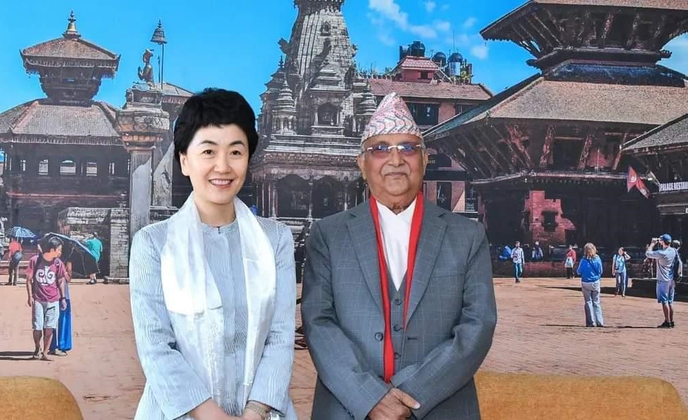 एमाले अध्यक्ष ओली र चिनियाँ उपमन्त्रीबीच भेट