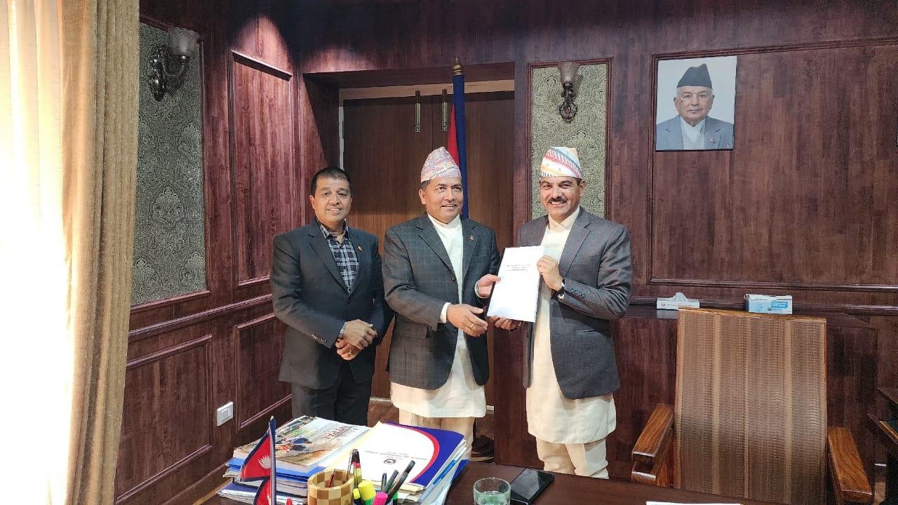 लगानी सम्मेलन अघि एक दर्जन कानुन संशोधन गर्न सरकारलाई सुझाव