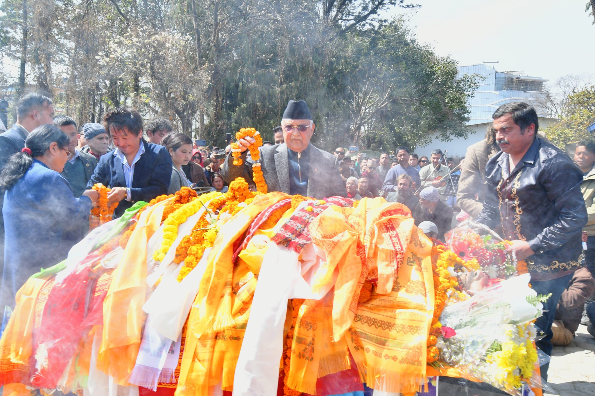 आचार्यको निधनले मुलुकलाई अपुरणीय क्षति : अध्यक्ष ओली