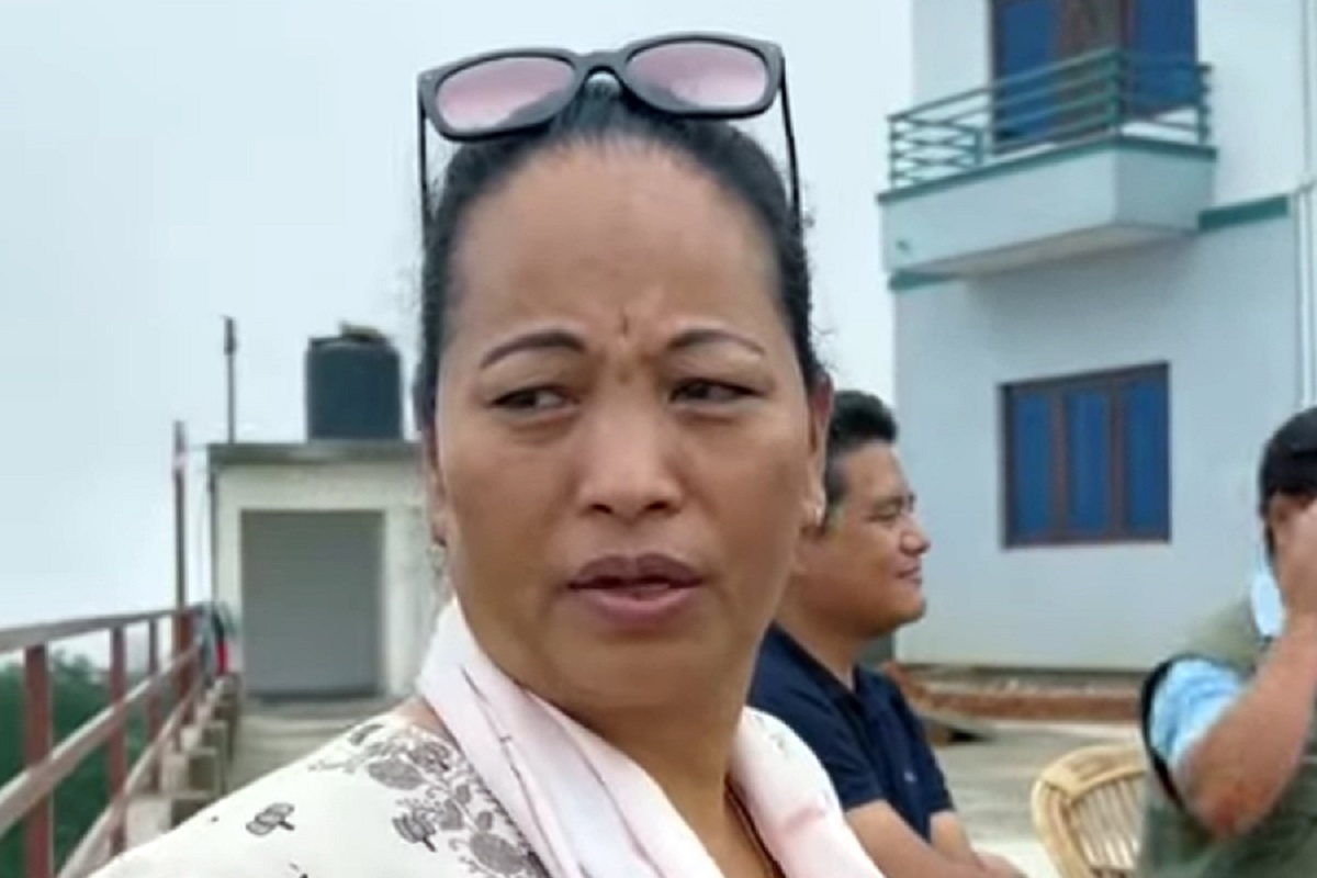 ६० किलो सुन तस्करी प्रकरण : अमला रोकाविरुद्ध इन्टरपोलद्वारा डिफ्युजन नोटिस जारी