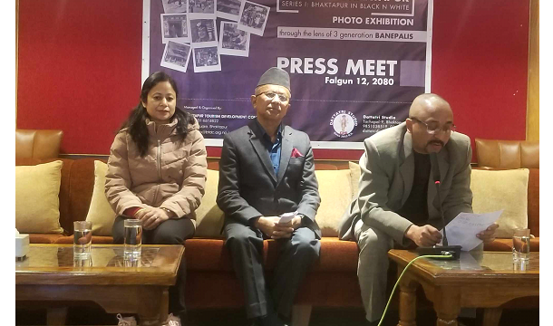 भक्तपुरमा ८० वर्ष अगाडि खिचिएका फोटो प्रदर्शनी