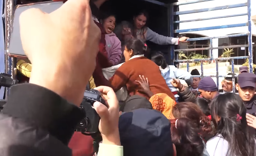 लघुवित्त पीडितहरु संसद भवन प्रवेश गरेको घटना छानबिनका लागि समिति गठन