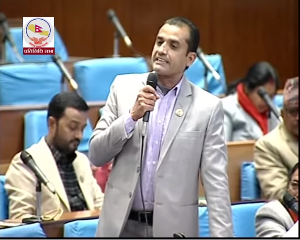 ‘संसदका महासचिवको नागरिकता र राहादानीको विषय किन उठाउनुहुन्न ?’