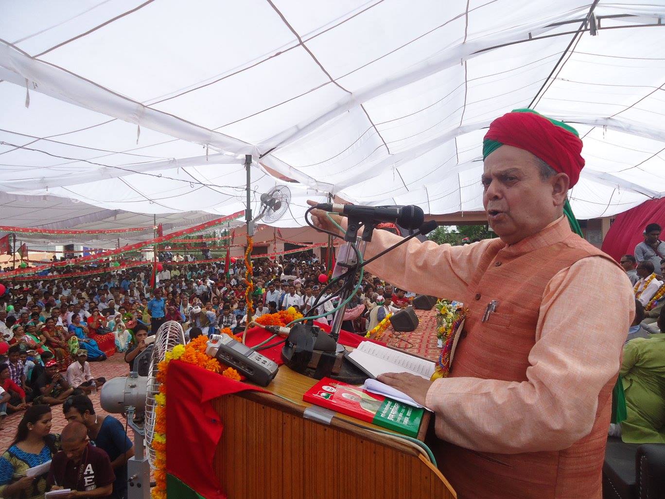 अध्यक्ष ठाकुरलाई गति बढाउनलाई गियर चेन्ज गर्न महासचिव झाको पत्र