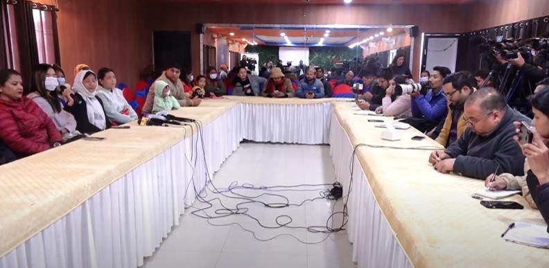 रुसी सेनामा भर्ती भएका युवालाई सकुशल घर फिर्ता ल्याउन परिवारहरुको सरकार समक्ष आग्रह