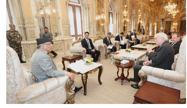 प्रधानमन्त्री प्रचण्ड र बेलायतका विकासमन्त्री मिचेलबीच भेटवार्ता