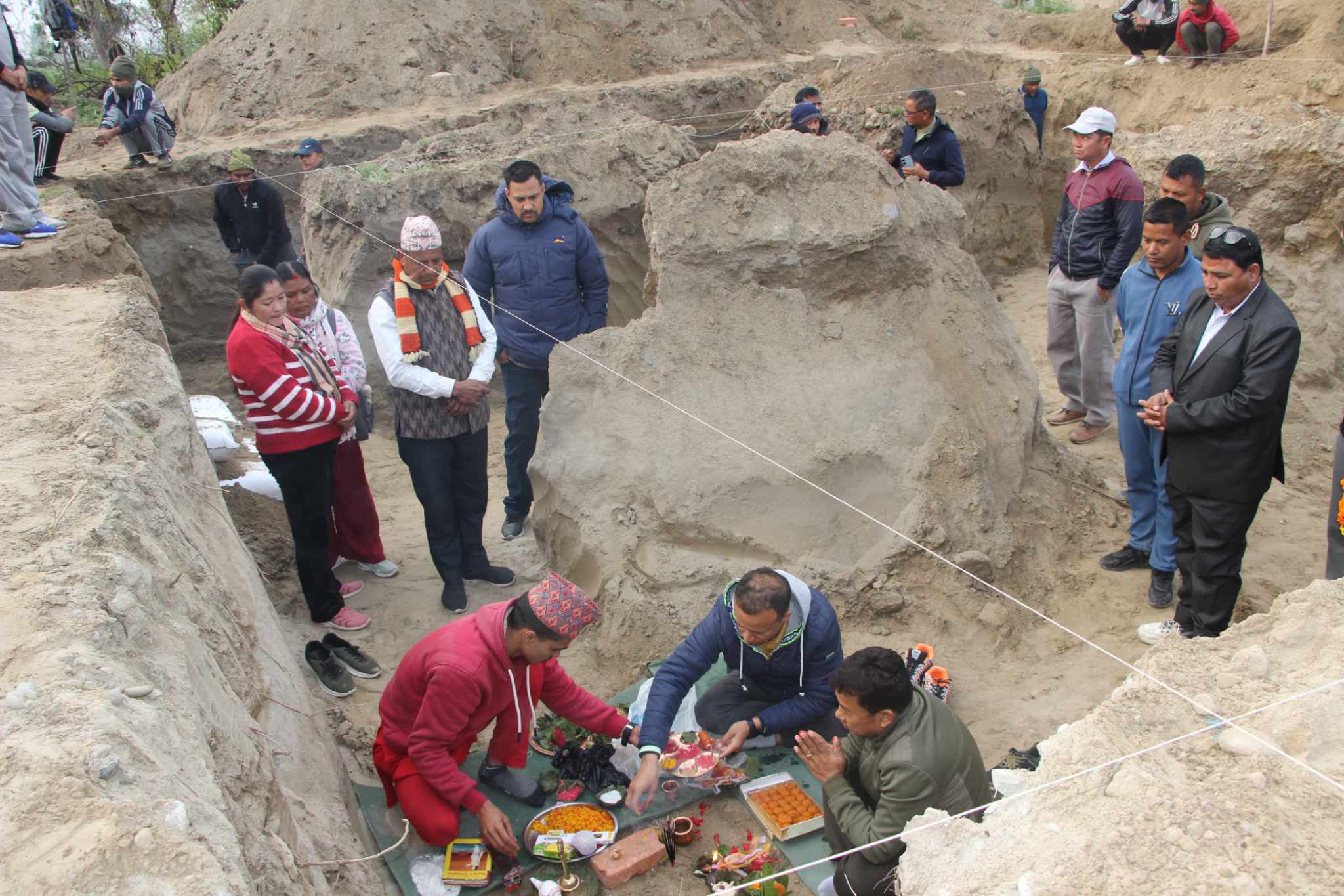 नेपाली सेनाले कञ्चनपुरको कुतियाकवरमा ‘सेफ हाउस’ निर्माण थाल्यो