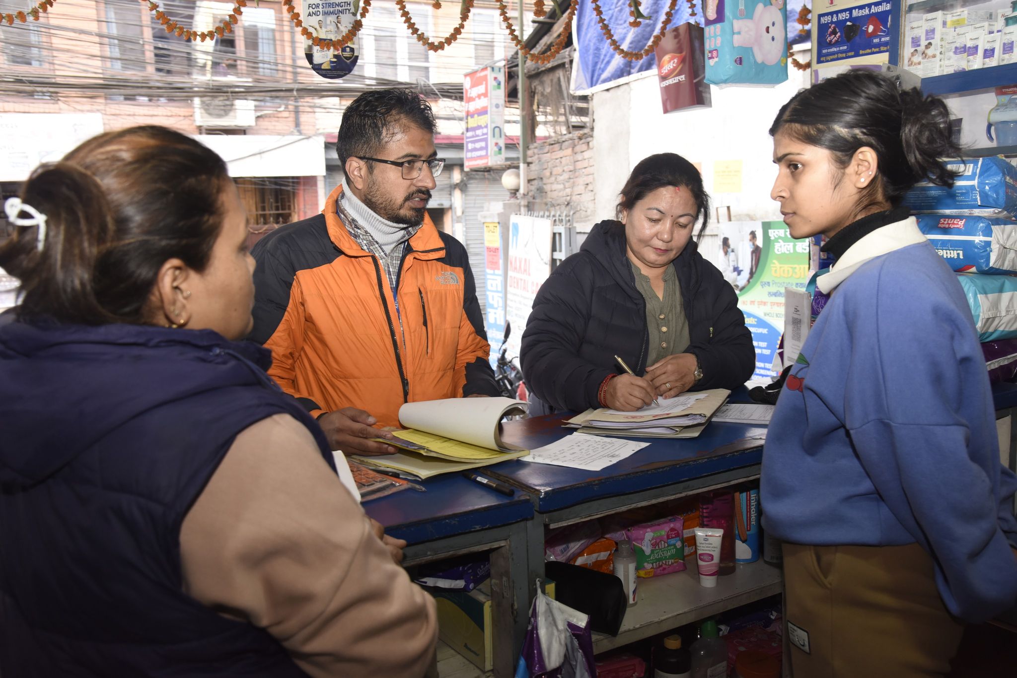 महानगरका ११८ वटा औषधि पसल मापदण्ड विपरीत