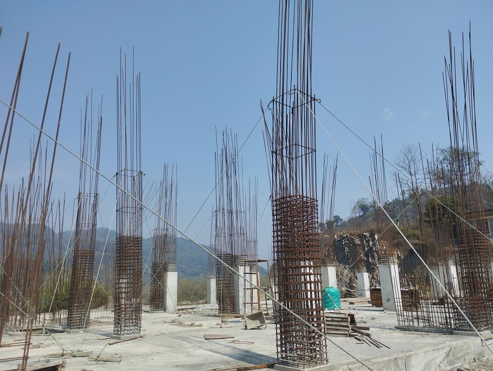 बजेट अभावमा निर्माणधीन भिमाद अस्पतालको भवन निर्माणको काम रोकियो