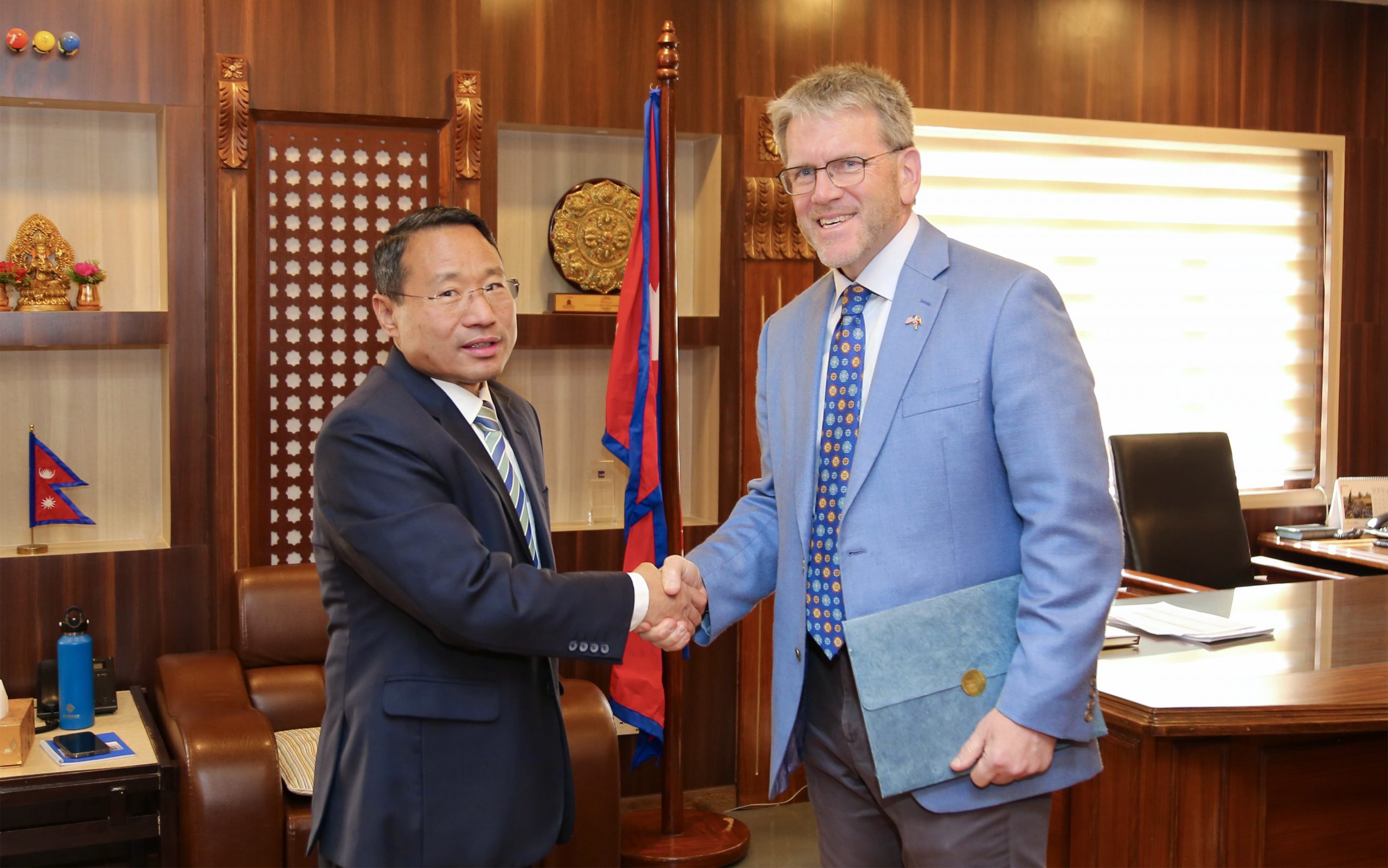 शान्ति प्रक्रिया टुङ्गोमा पुर्याउन अमेरिकाले आर्थिक सहयोग गर्ने