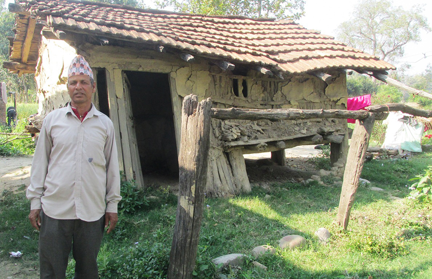 गर्जो टार्नकै लागि भारत पलायन