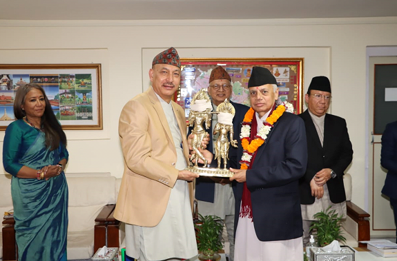 सर्वोच्च अदालतका वरिष्ठतम् न्यायाधीश खतिवडा सेवा निवृत्त