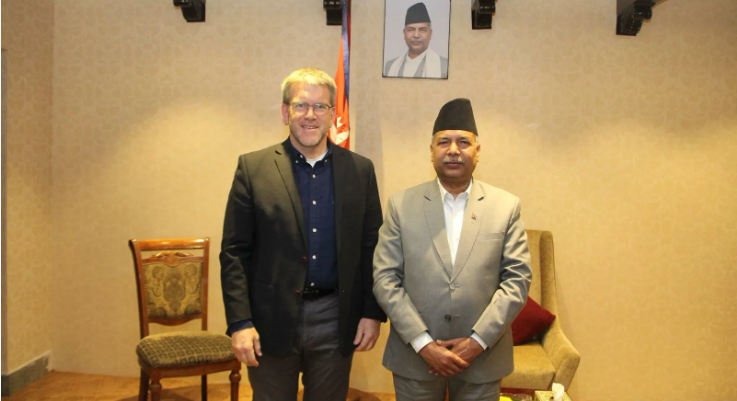 उपराष्ट्रपति यादव र अमेरिकी राजदूत थम्प्सनबीच शिष्टाचार भेट