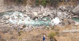 नदीमा माछा मार्न गएका १५ वर्षीय किशोर बेपत्ता