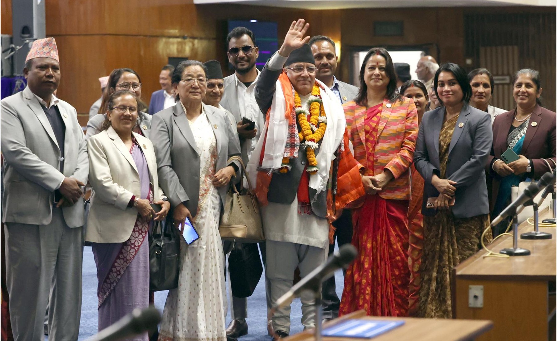 प्रधानमन्त्री दाहालले तेस्रो पटक लिए विश्वासको मत