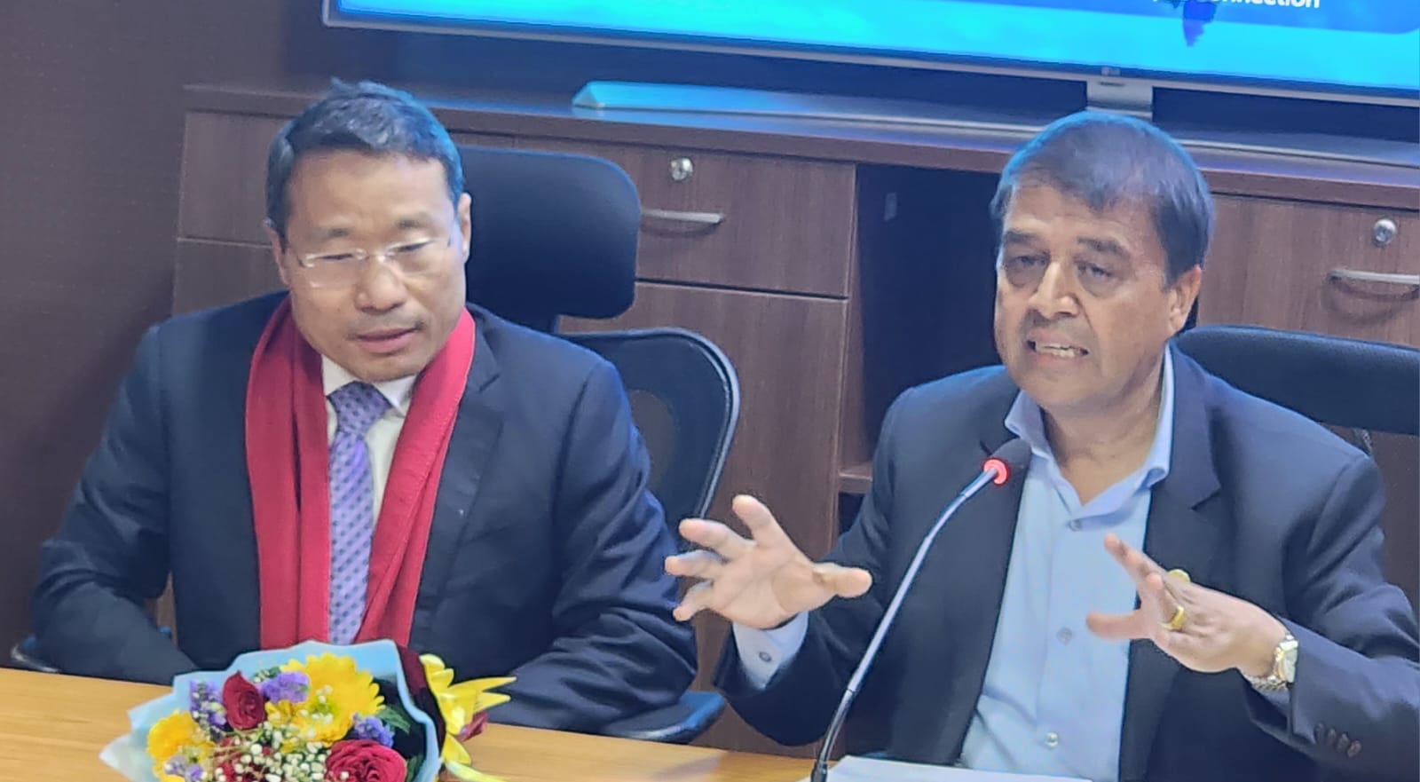 निजी क्षेत्रलाई विश्वासमा लिएर अगाडि बढ्छु : अर्थमन्त्री पुन